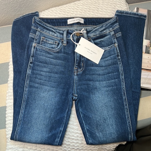 FLYING MONKEY Heigh Rise Skinny Jeans - Picture 2 of 4